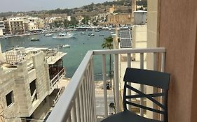 Seaview Setters Studio Apartments